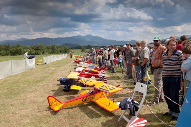 POBESKYDSKÉ DVOUPLOŠNÍKY 2009